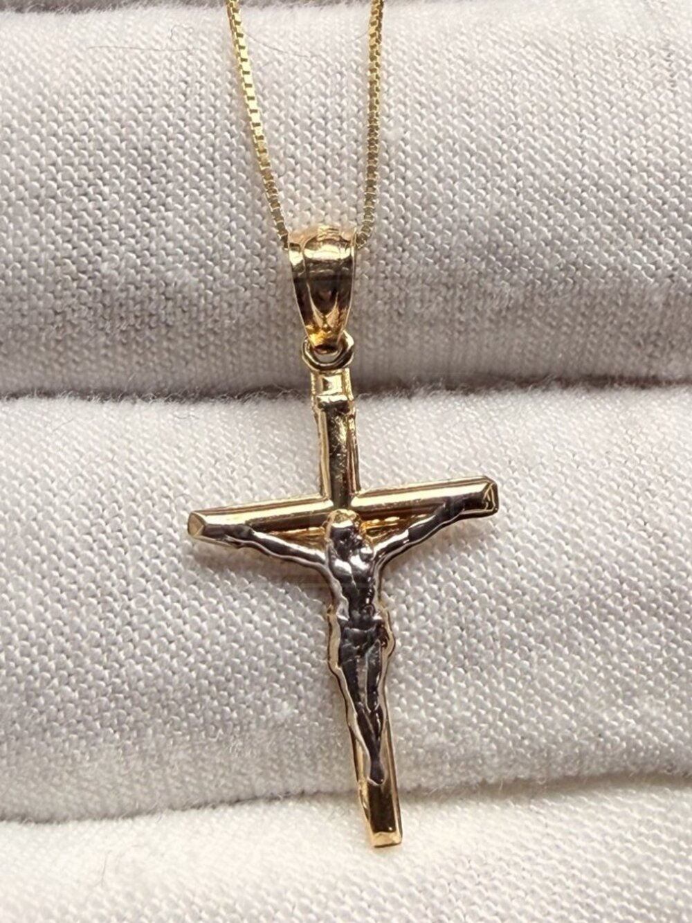 14K Two Tone Gold Crucufix Pendant With 0.8mm Box Chain - 22 inch